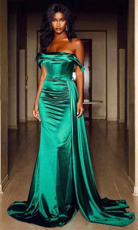 anastasia corset gown w sash emerald emerald green prom dress green evening dress green