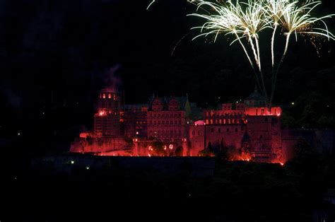 Burning Castle Schlossbeleuchtung Heidelberg In Germany T Flickr