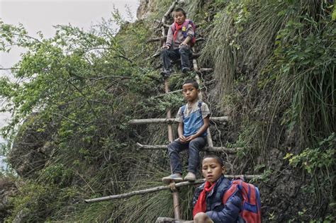 Chinese Kids Who Climb Dangerous Cliffside Ladder To School Will Get