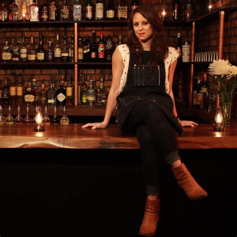 14 Female Bartenders You Need To Know In Nyc Female Bartender