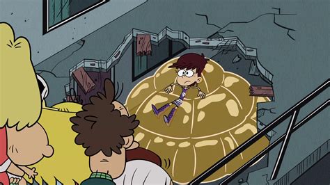 Image S2e16a Luna On Top Of A Giant Gelatin Blockpng The Loud
