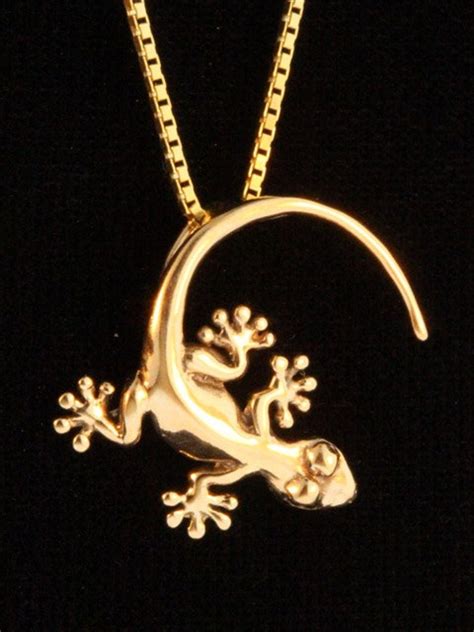 Gecko Necklace Gold 14k Gold Gecko Charm Gecko Pendant Etsy