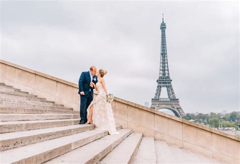 Romantic Couple Elope To Paris Gorgeous Bride Beautiful Couple Paris