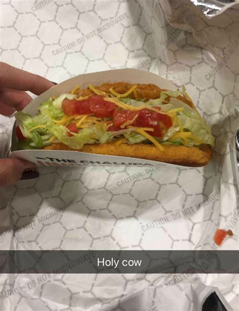 We Tried Taco Bells New Naked Crispy Chicken Chalupa
