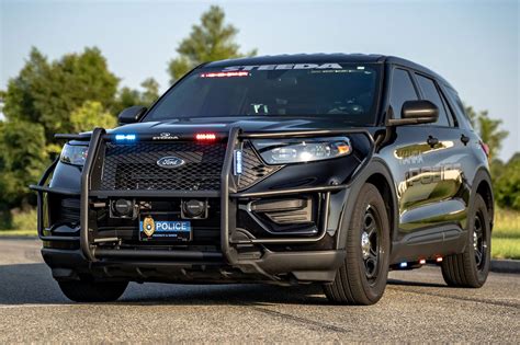 Cops Will Love Steedas New Ford Explorer Police Interceptor Carbuzz