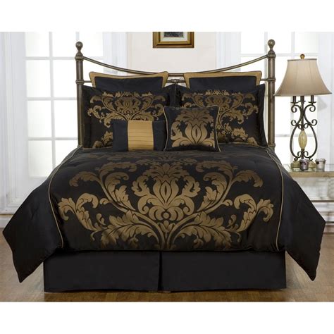 The whole is designed of premium material and embellished with black, white and pink polka dot patterns. Black and Gold Bedding Sets for Adding Luxurious Bedroom ...