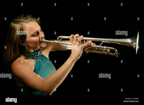 Female Trumpet Player Hi Res Stock Photography And Images Alamy