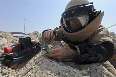 Eod Defusing The Situation Us Air Force Article Display