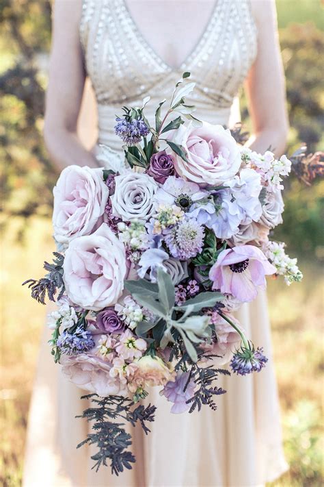 32 Chic Cascading Wedding Bouquets Cascading Wedding Bouquets Purple