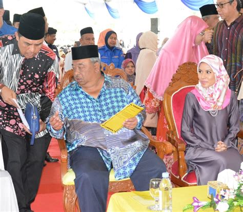 Isteri kedua tengku muda pahang tengku abdul rahman. Isteri Ketiga Tengku Mahkota Pahang