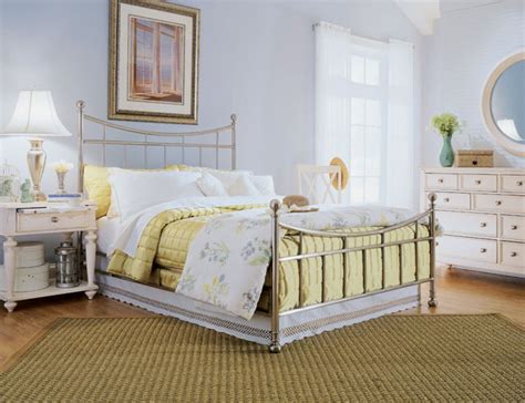 Country Cottage Style Bedrooms