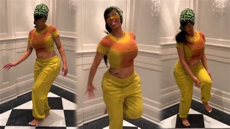 Cardi B Attempts Shake It Tiktok Dance Trend