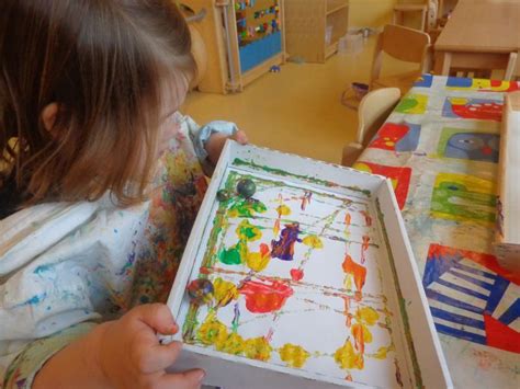 Basteln In Der Krippe Murmelbilder Fasching Im Kindergarten