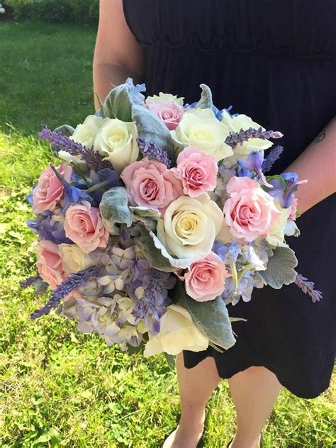 Lavender Blooms Bouquet Alfa Flower And Wedding Shop Wedding Flowers