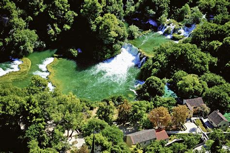 Führung in kleiner gruppe ab split. Nationalpark Krka Wasserfälle - I.D. Riva Tours
