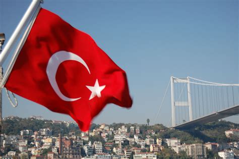Турција ја укинa забраната за „Википедија