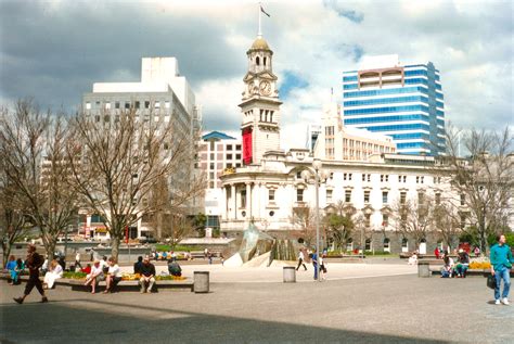 Sonya cullimore/getty images christchurch is one of the largest cities in new zealand an. File:Auckland City, New Zealand 1990.jpg - Wikimedia Commons