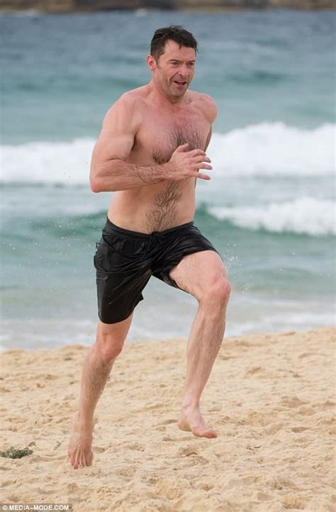 Hugh Jackman Sydney’s Bondi Beach On Thursday 21 December 2017 Хью джекман