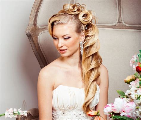 27 Retro And Vintage Inspired Wedding Hairstyles For Brides