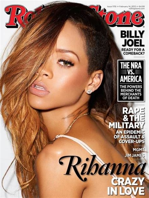 Rihanna Looking Hot On The Cover Of Rollingstone Culture Pop Rihanna Cover Rolling Stone