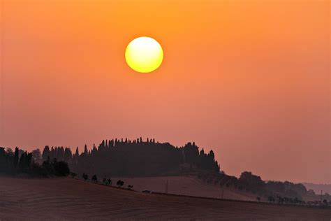 Spectacular Tuscan Sunset Seen In Montecatini Alto Italy Places To