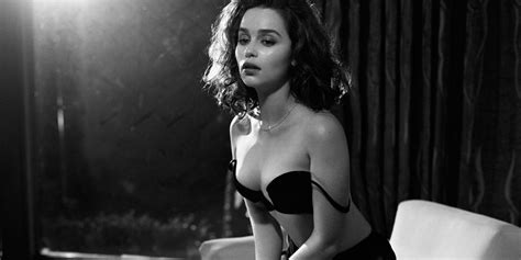 Emilia Clarke Is The Sexiest Woman Alive For Esquire