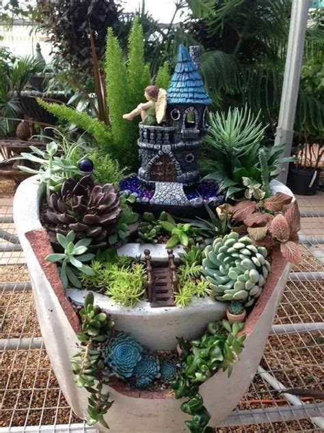 16 Awesome Diy Broken Pot Fairy Garden Ideas And Projects Fairy