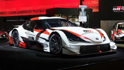 2020 Toyota Supra Hyper Car ด้วยเทคโนโลยี F1 Lmp 1 Racetrack ที่รอ
