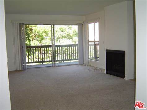 Finished loading.page 1 / 5: 7303 Raintree Cir, Culver City, CA 90230 - Condo for Rent ...