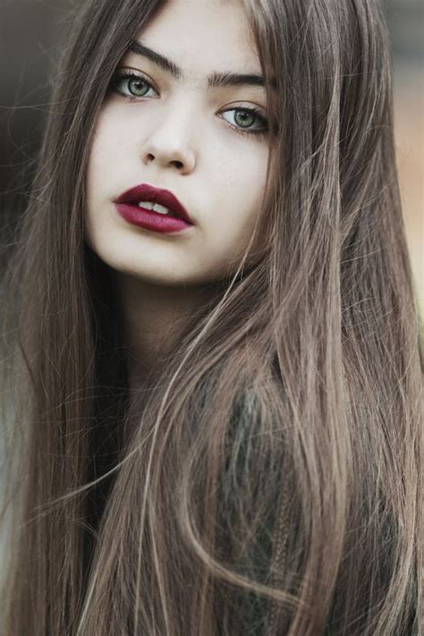 Green hair is trendy and artsy, and you can incorporate it in various hair coloring techniques. Best Hair Color for Green Eyes And Different Skin Tones
