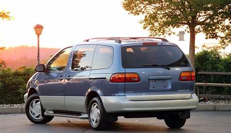 Prestige Motors - 1998 Toyota Sienna XLE for Sale in Sacramento