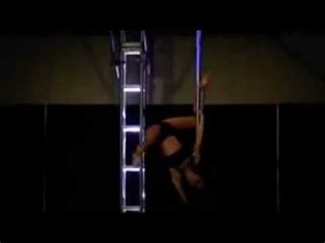 YOU HAVE TO SEE THIS This Is AMAZING Now THATS A Pole Dancer