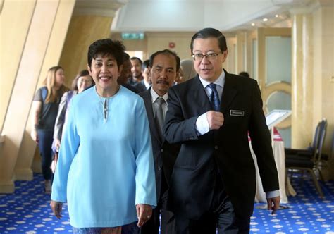 Datuk nor shamsiah binti mohd yunus is the governor of the central bank of malaysia from 1 july 2018 who replaces tan sri muhammad bin ibrahim. New BNM governor appointment lifts Bursa Malaysia at close ...