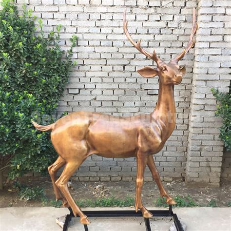 Life Size Deer Statue Seventreesculpture
