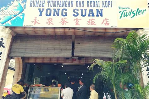 Nasi ganja ipoh atau nama sebenarnya nasi kandar ayam merah sudah menjadi makanan wajib dicuba sekiranya anda ke ipoh. Nasi Kandar Ayam Merah (Nasi Ganja) @ Kedai Kopi Yong Suan ...