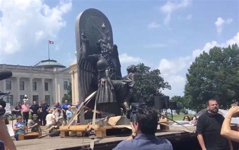 Satanic Statue Unveiled In Detroit Apolibrary