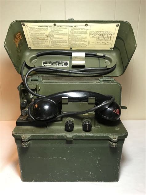 Tp 9 Us Army Signal Corps Field Telephone Antique Phone Old Phone