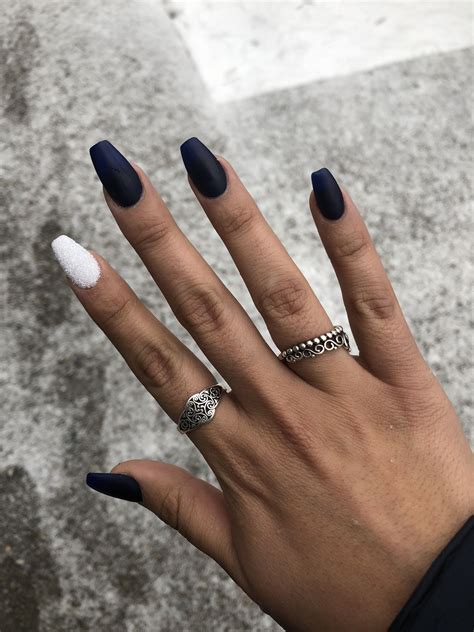 Matte Navy Blue Nails With Silver Meyasity