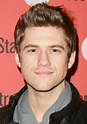 Image of Aaron Tveit