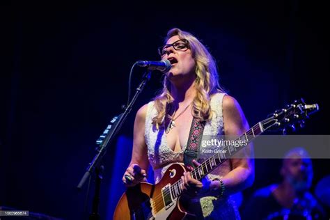 Susan Tedeschi Of Tedeschi Trucks Band Performs At The Lawn At White News Photo Getty Images