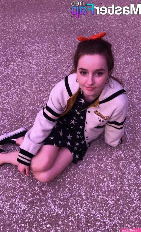 Explore The Hottest Kaitlyn Dever Nude And Lovely Tits Photos Sex