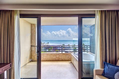 Suites Royalton Riviera Cancun