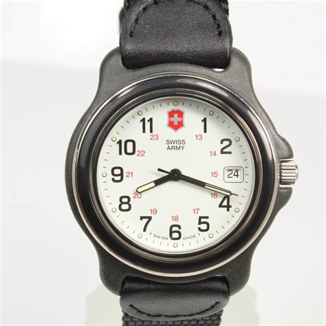 Mens Swiss Army Watch | Property Room