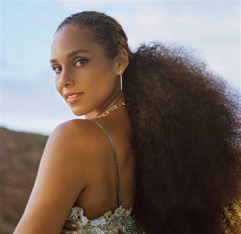 Alicia Keys Wants To Be Your New Self Care Mentor Cover Interview Allure