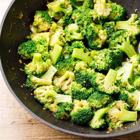 5 Minute Broccoli With Garlic Sauce Better Than Takeout Nurtured Homes