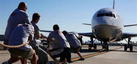 Gildas Club Quad Cities Hosts First “pulling For Hope Plane Pull” River Cities Reader