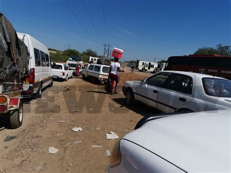 Beitbridge Border Congestion Cleared Sa Home Affairs Newsday Zimbabwe