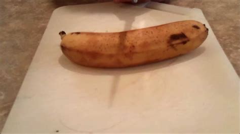 Eating A Frozen Banana Youtube