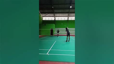 Tugas Video Pelaksanaan Pukulan Dropshot Dalam Permainan Bulutangkis