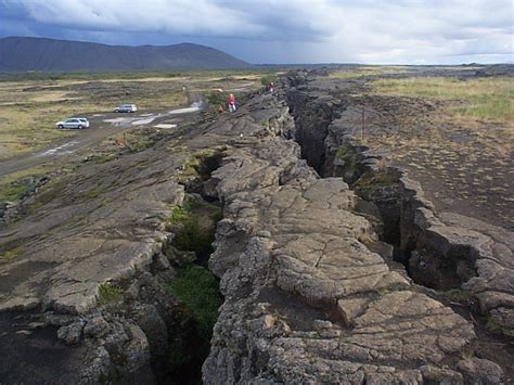 Julias Tectonic Plate Tour Divergent Fault Line Iceland